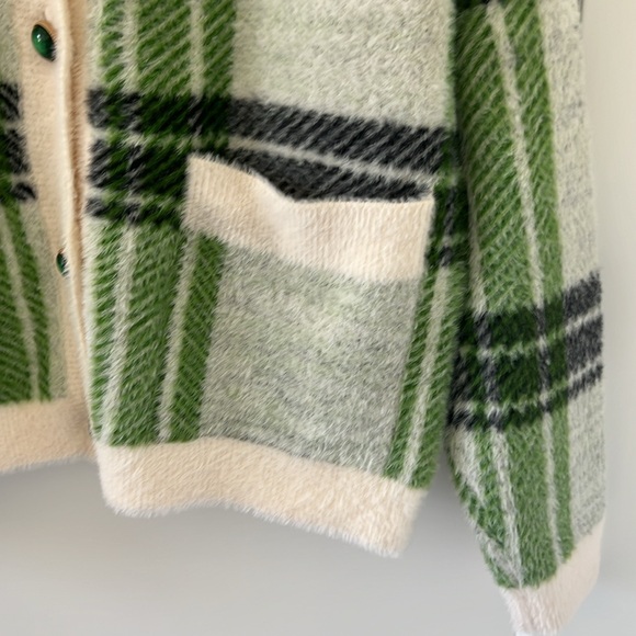 Essential Antwerp Sweater - Picture 5 of 7